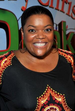 Yvette Nicole Brown Biography | Fandango